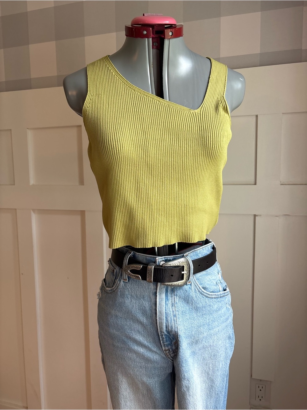 Only Light Olive One-Shoulder Ribbed Cropped Tank XL - Picture 2 of 7